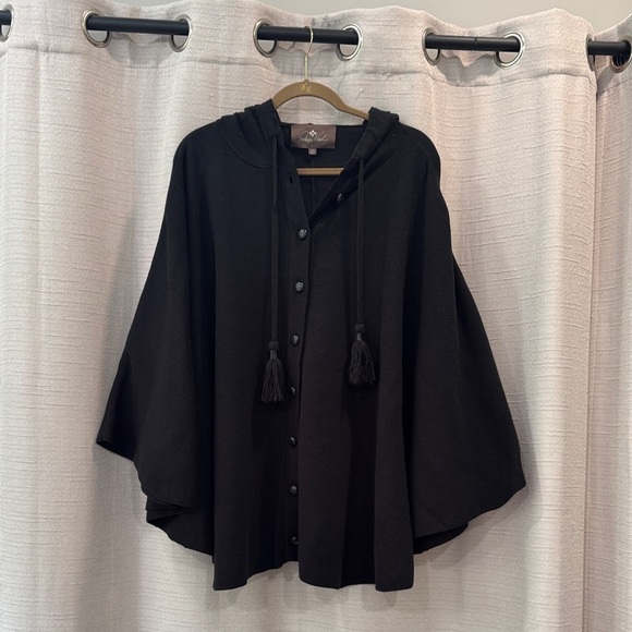 Patricia Nash Hooded Button Cape Black One Size - Picture 1 of 6